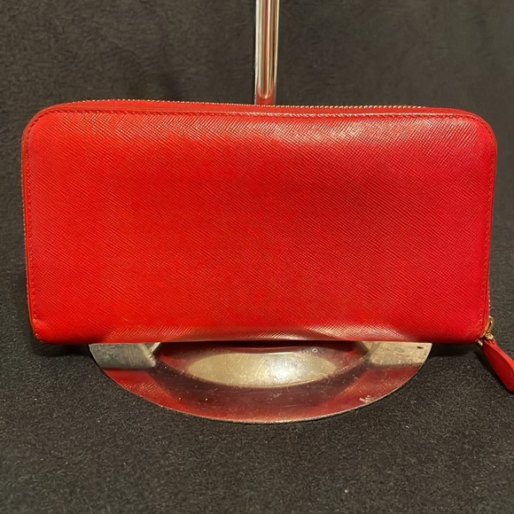 Prada Scarlet Red Zip-Around Wallet - Picture 2 of 15